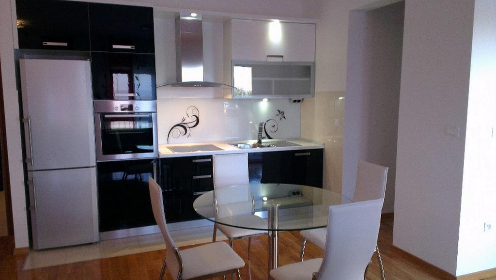 Adela Apartments Znjan Сплит Номер фото